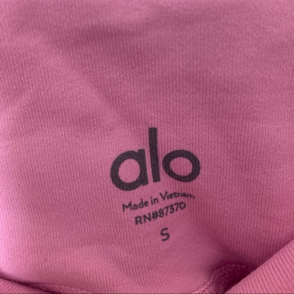 Alo yoga pink sweatsuit (sweater, pants) - Picture 6 of 7